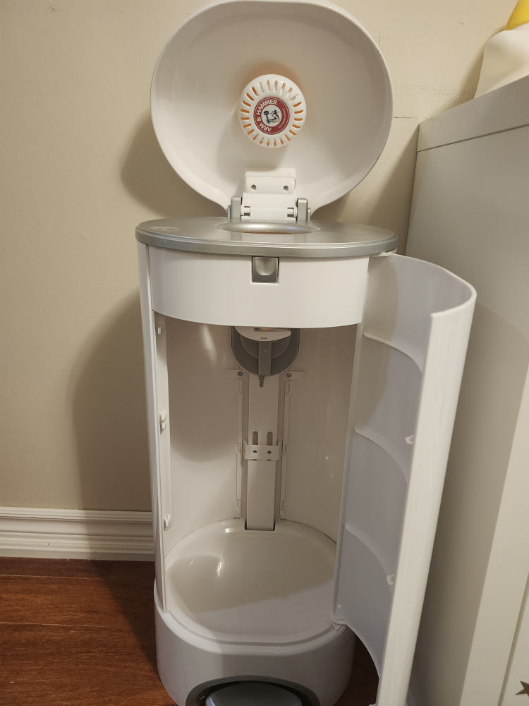Munchkin STEP Diaper Pail - photo 3