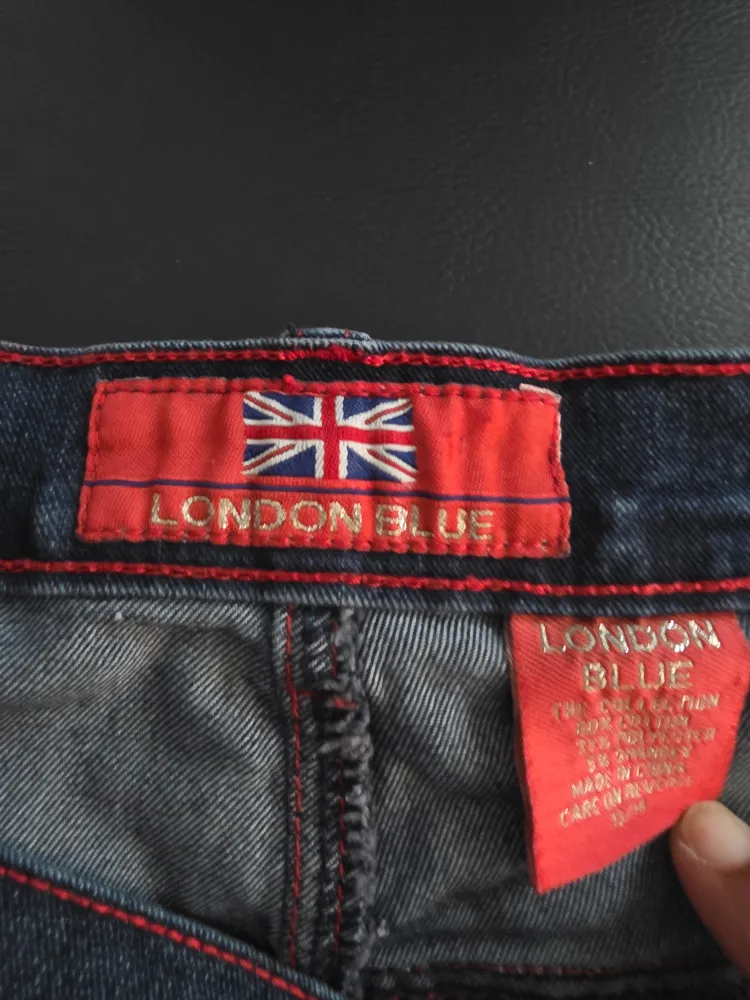 London Blue Jeans Size 13/14 image indicator(5)