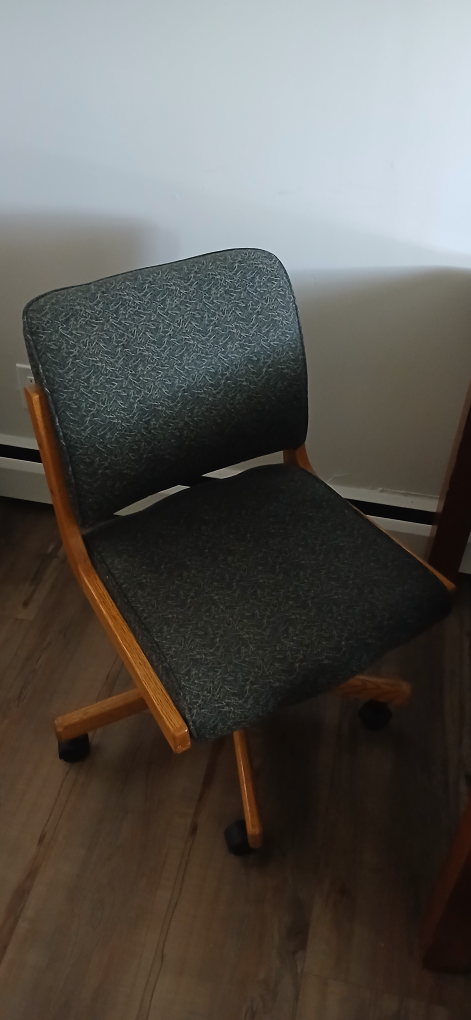 Dining Table with Four Chairs - photo 4