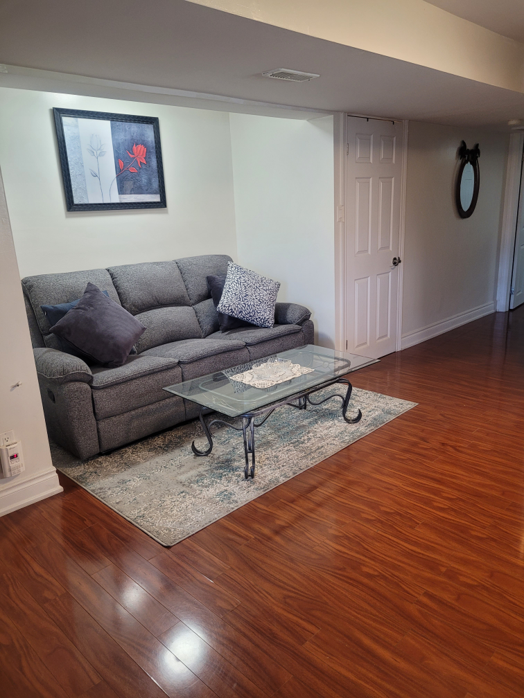 1BRDM Basement Apartment $1450 - photo 4