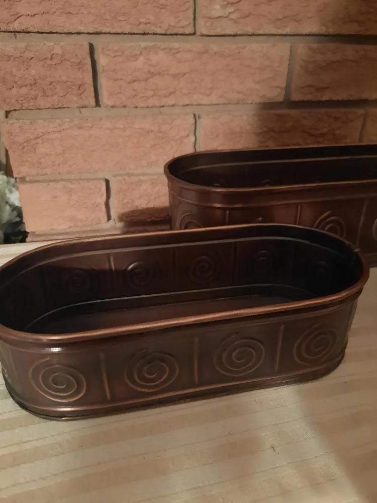 3 Bronze Decorative Planter Boxes image indicator(4)