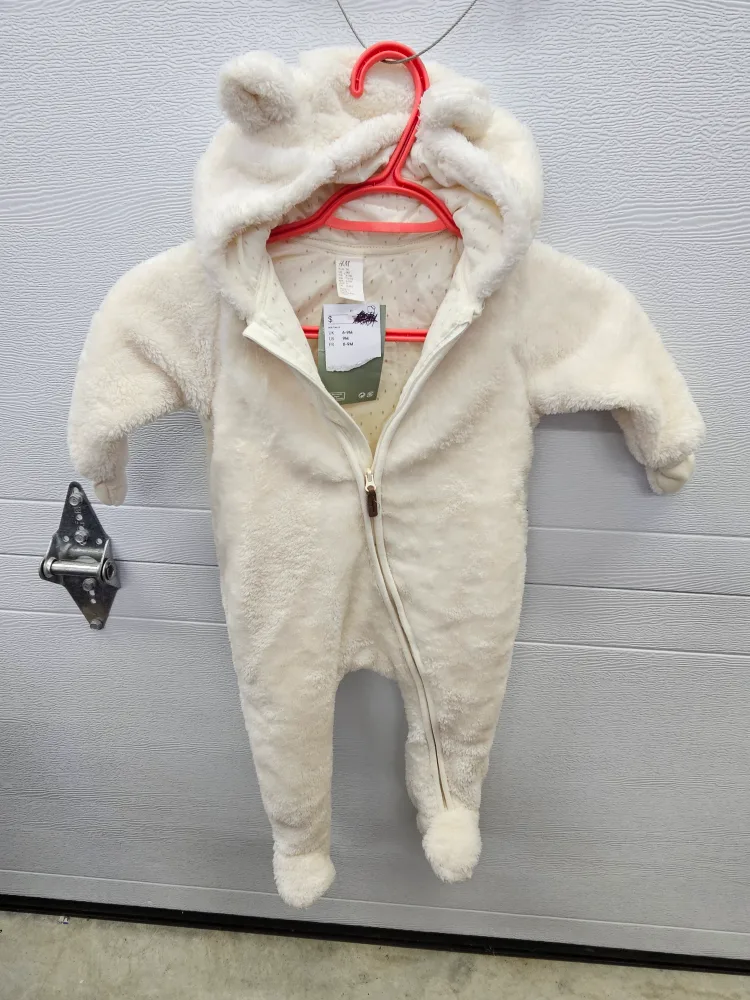 H&M Baby Bear Onesie - 6-9M thumbnail
