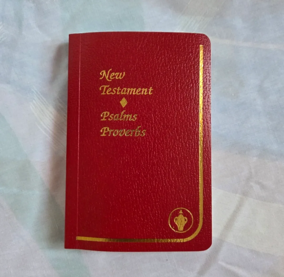 New Testament Psalms Proverbs Red Book thumbnail