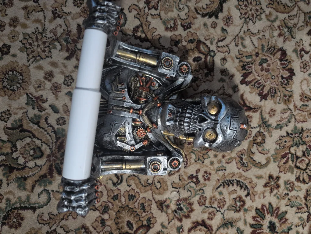 U4837RO Hammond Webber 23.5cm Figure thumbnail