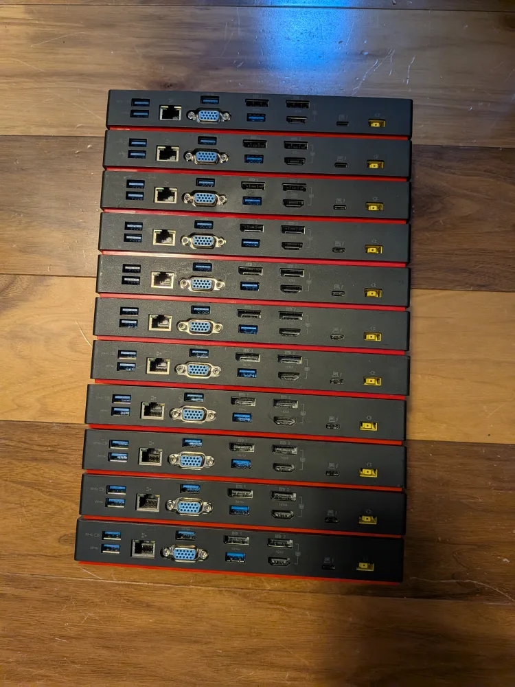 ThinkPad Thunderbolt 3 Docks thumbnail