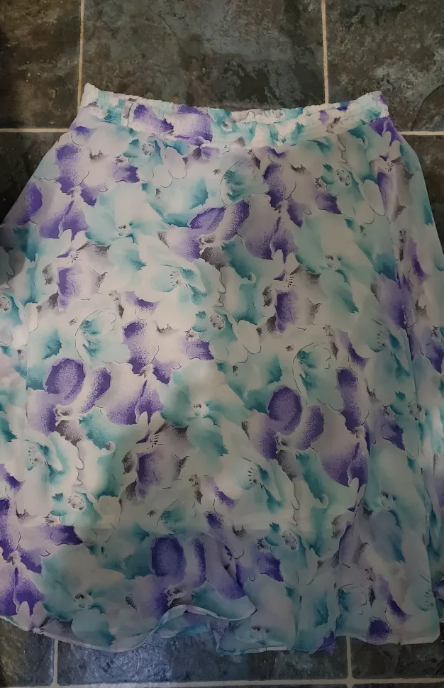 Set of 6 summer skirts! image indicator(2)