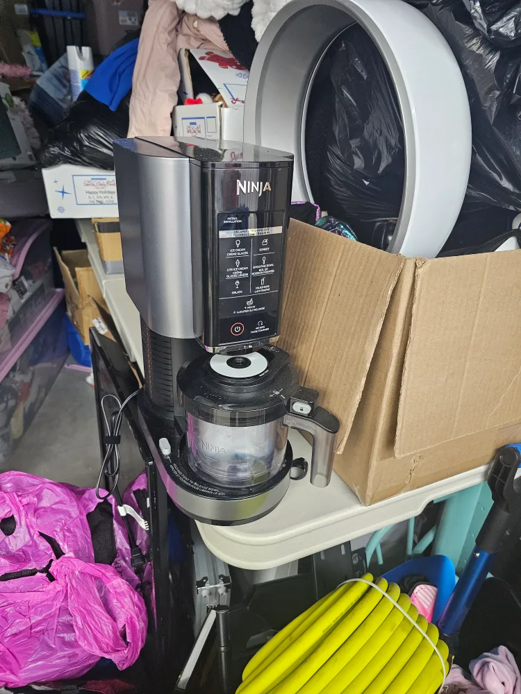 Ninja CREAMi Breeze Ice Cream Maker thumbnail