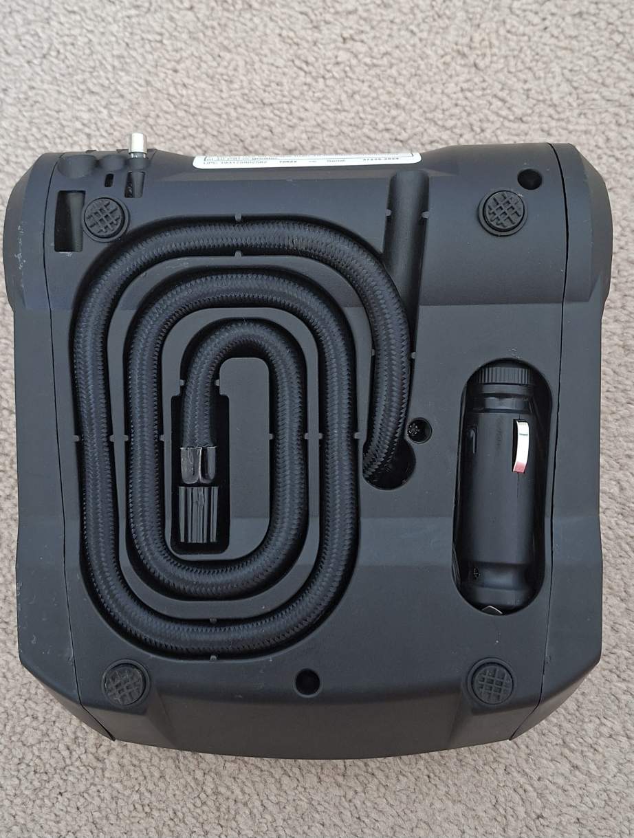 12V Portable Tire Inflator with LED - photo 2