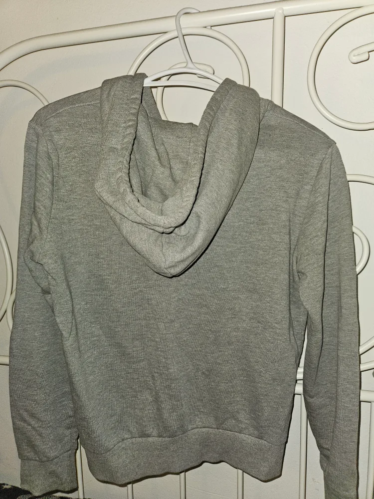Forever 21 Grey Zip-Up Hoodie image indicator(2)