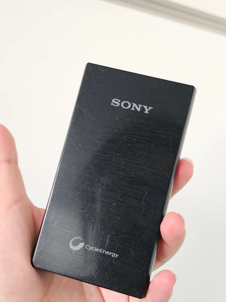 Sony CP-V5 5000mAH Power Bank thumbnail