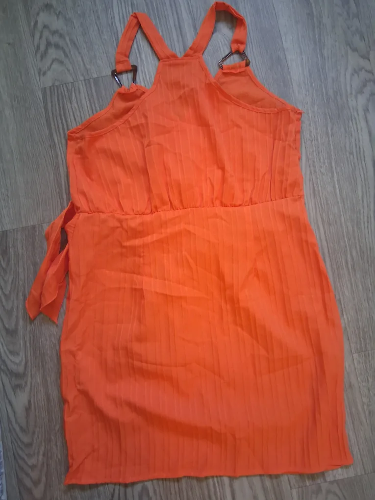 Orange Dress image indicator(3)