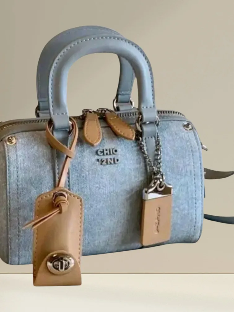 CHIC 1/2ND Light Blue Handbag thumbnail