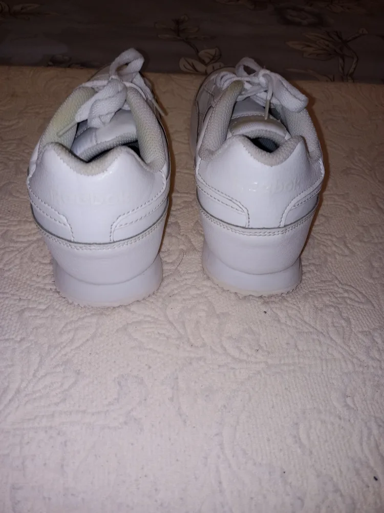 Reebok Womens Running Shoes - Size 4.5 image indicator(4)