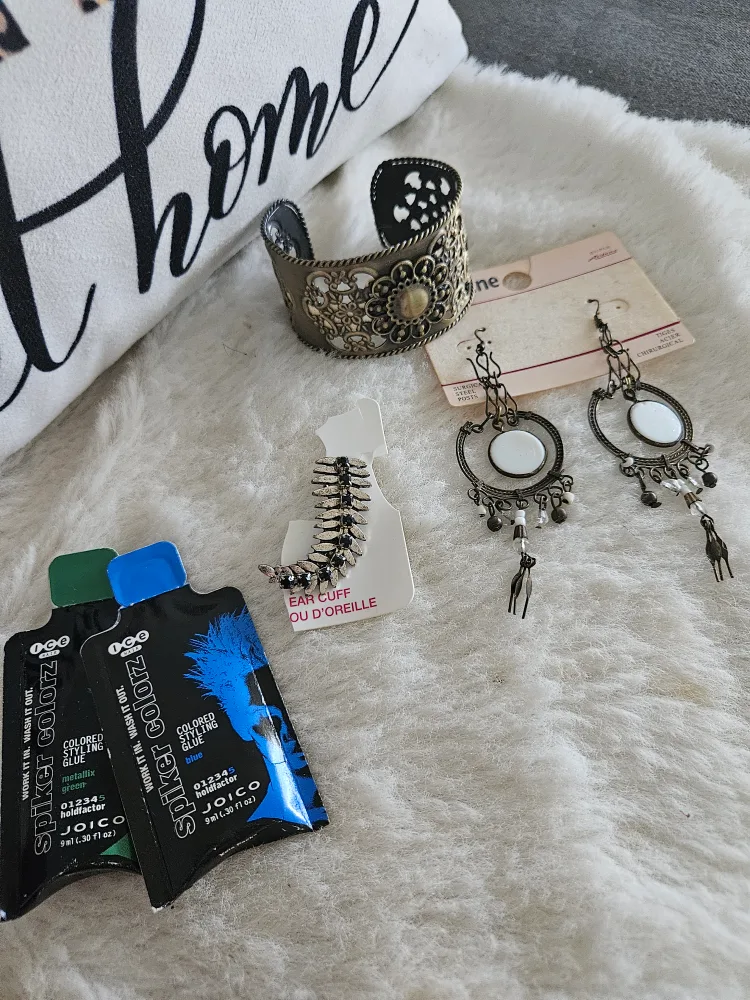 Cuff Bracelet , earrings  bundle thumbnail