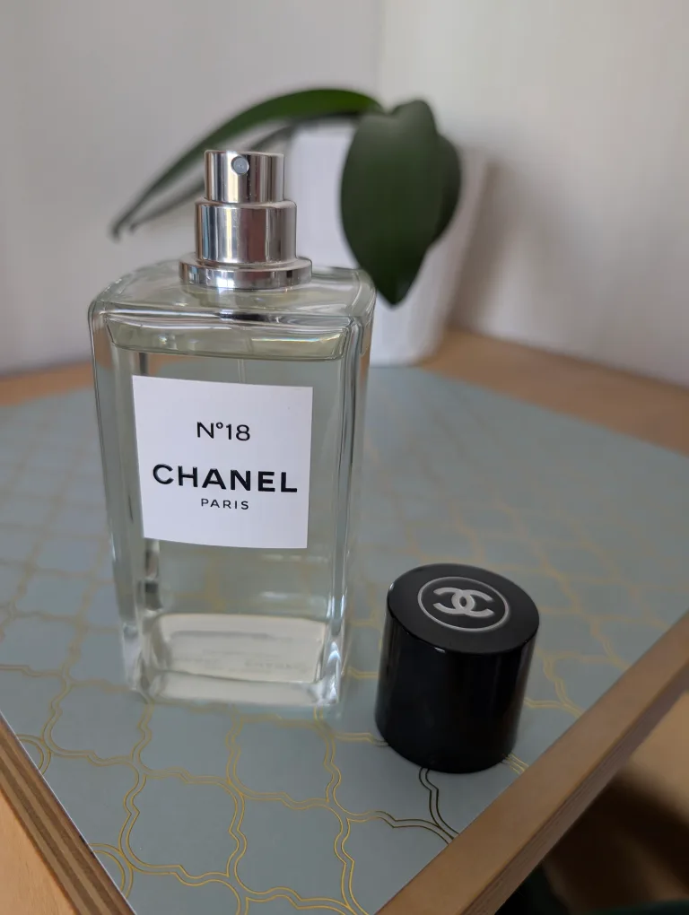 Chanel Paris N°18 Eau de Toilette thumbnail