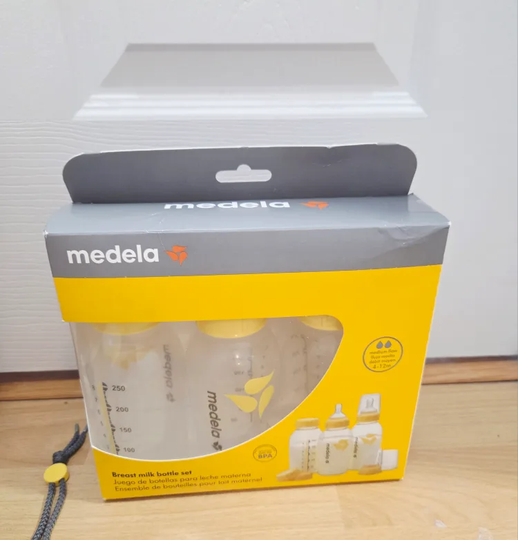 Like New Medela Freestyle Hands-Free Breast Pump image indicator(6)