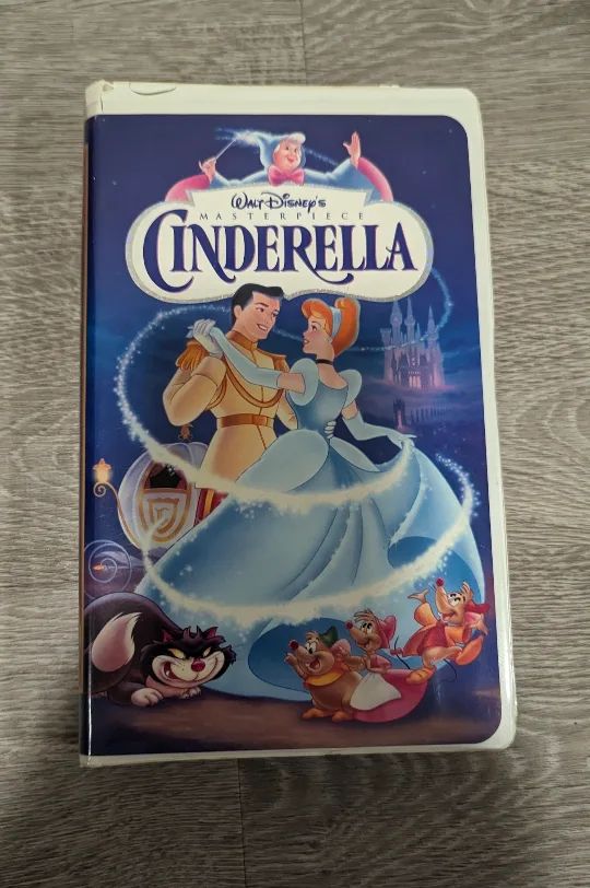 Walt Disney's Cinderella VHS Tape Movie thumbnail