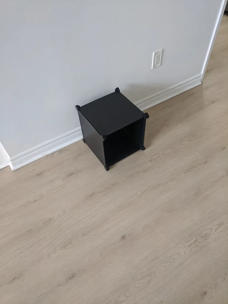 assembled storage rack image indicator(7)