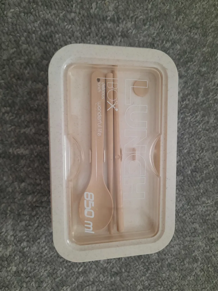 Lunch Box with Spoon & Chopsticks - 850 ml, never used image indicator(2)