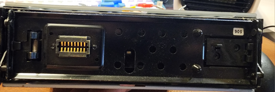 Ultimate DVD35 In-dash DVD/CD Player - photo 3