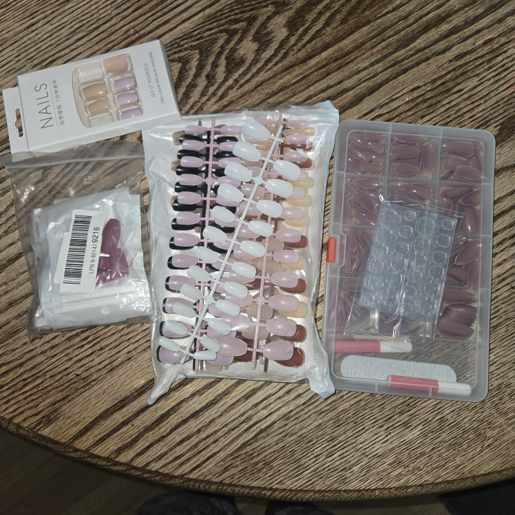 Free Press On Nails