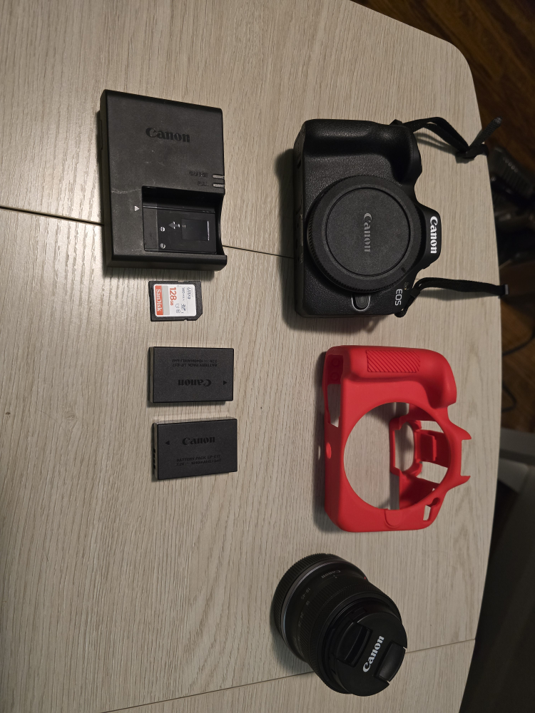 Canon R50 Mirrorless Camera