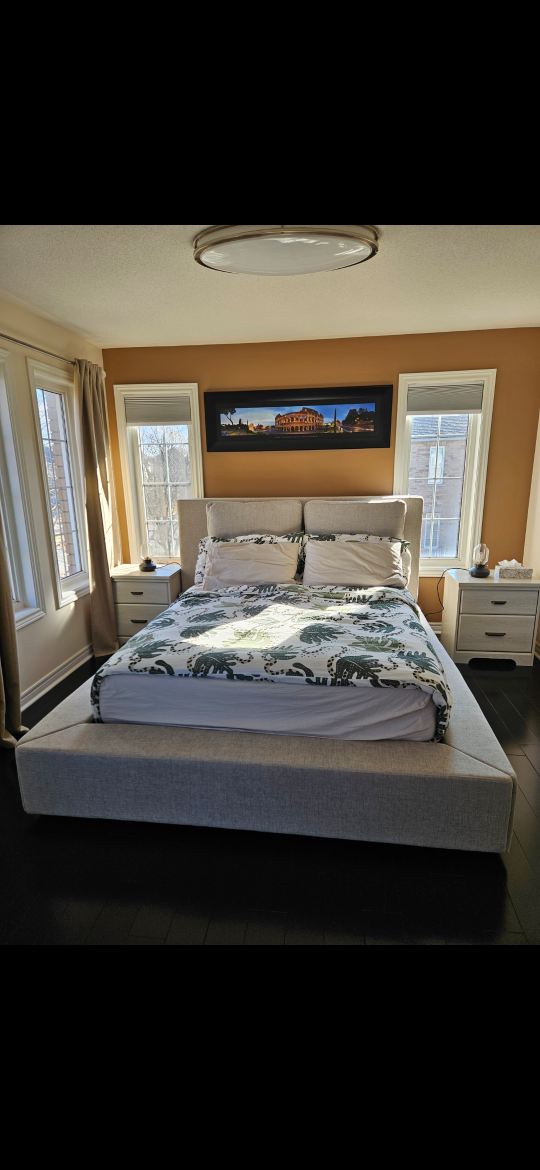 Bedroom Sets - Beds and Bedding