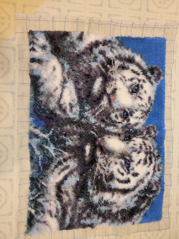 Latch hooked rugs - photo 2
