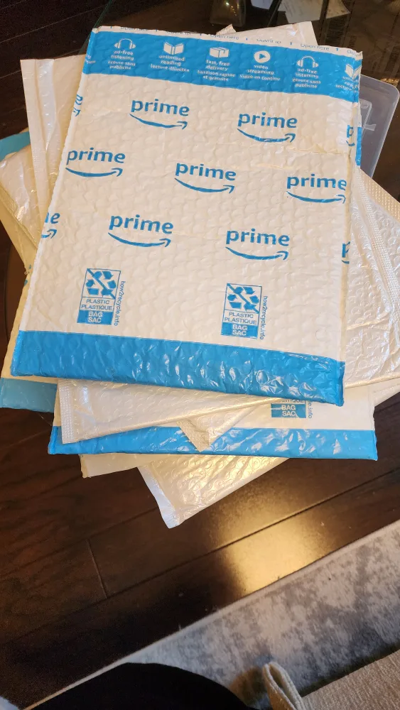 🧡  Free: Padded Envelopes for packing breakables thumbnail