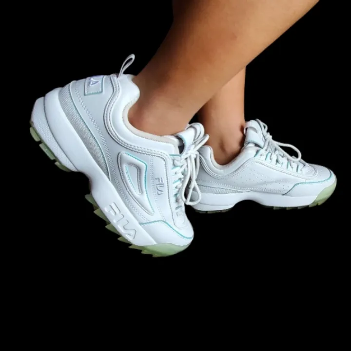 Fila Disruptor White Sneakers image indicator(2)