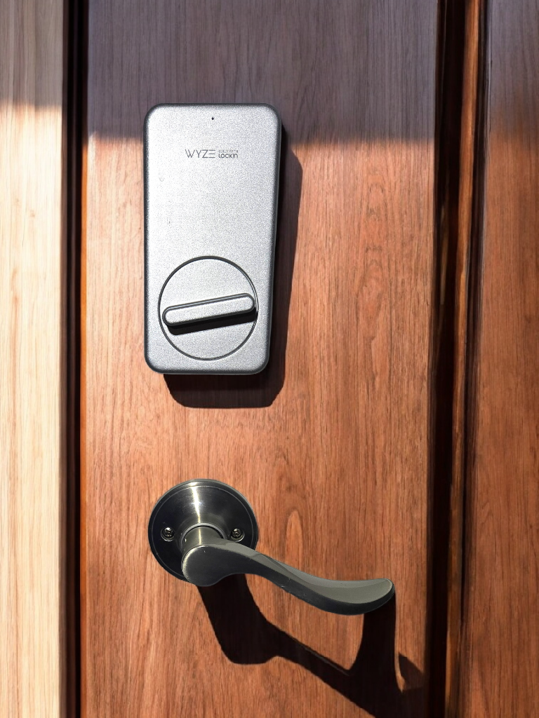 Wyze Lock - Smart Door Lock & Gateway - photo 2
