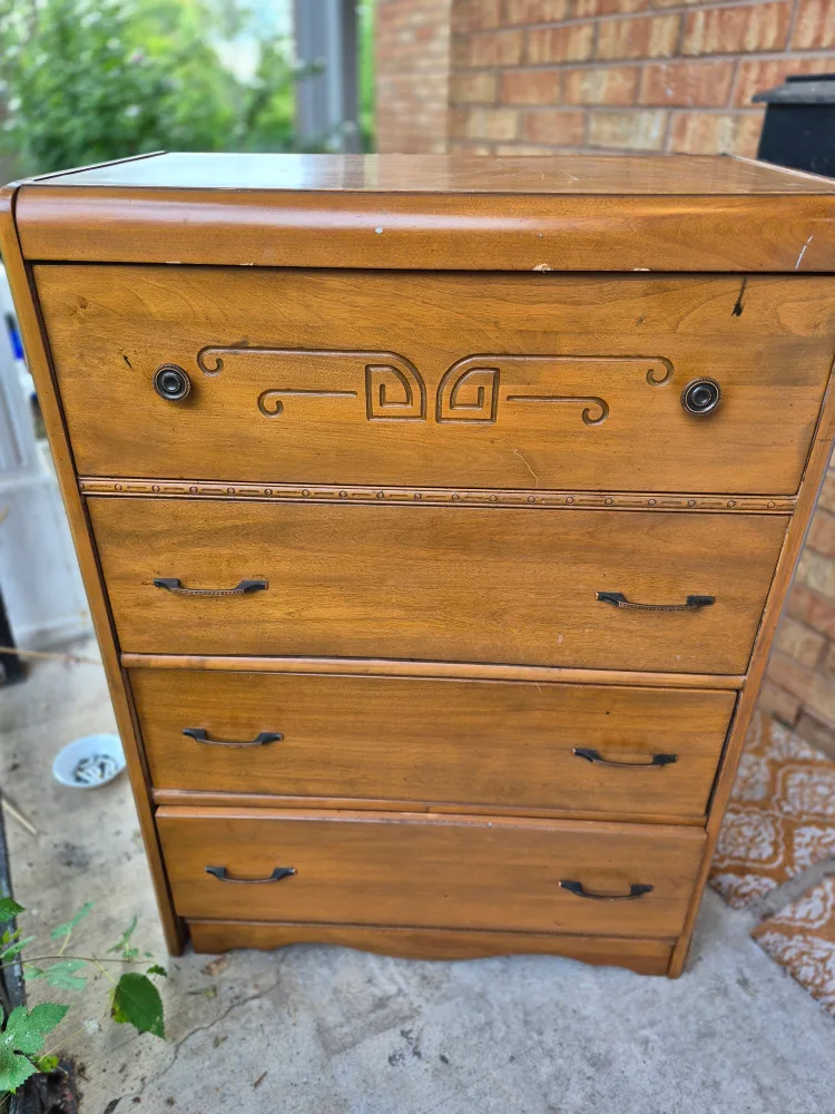 Vintage Wooden Dresser - 4 Drawers