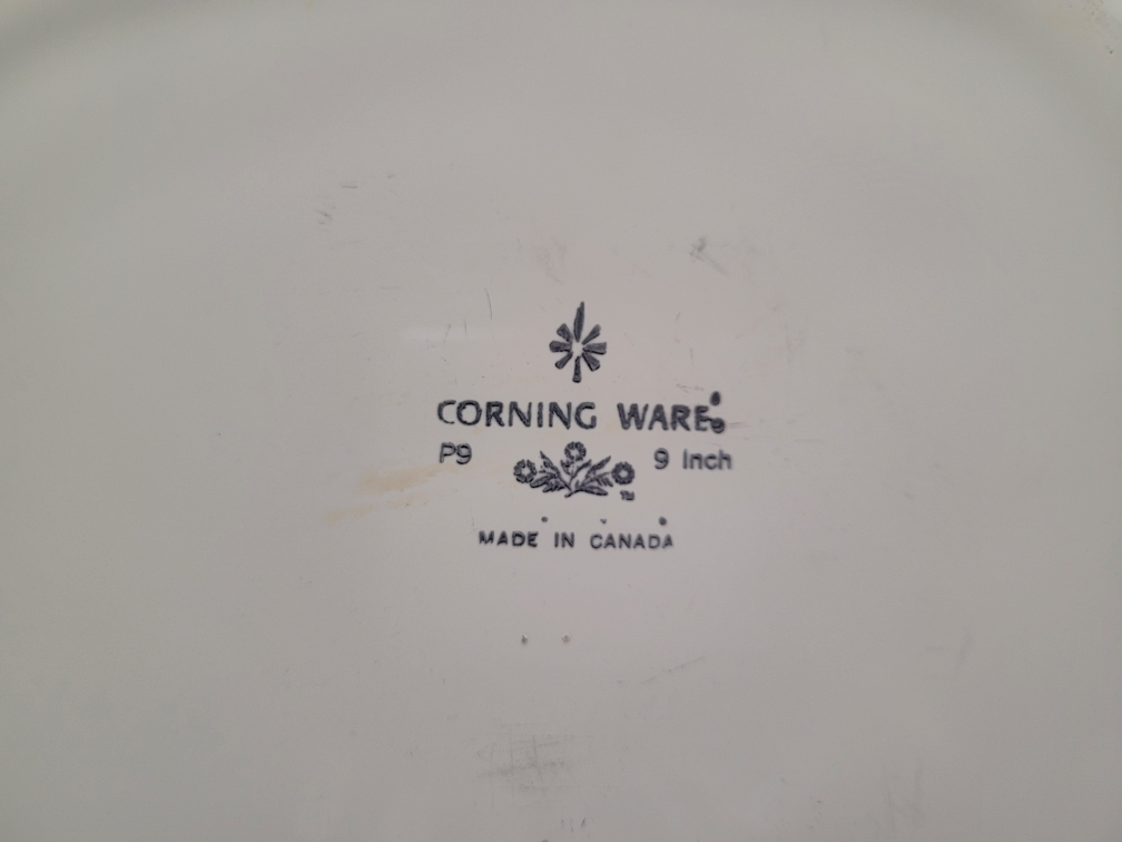 Corning Ware P9 Blue Cornflower 9-inch Casserole Dish - photo 4