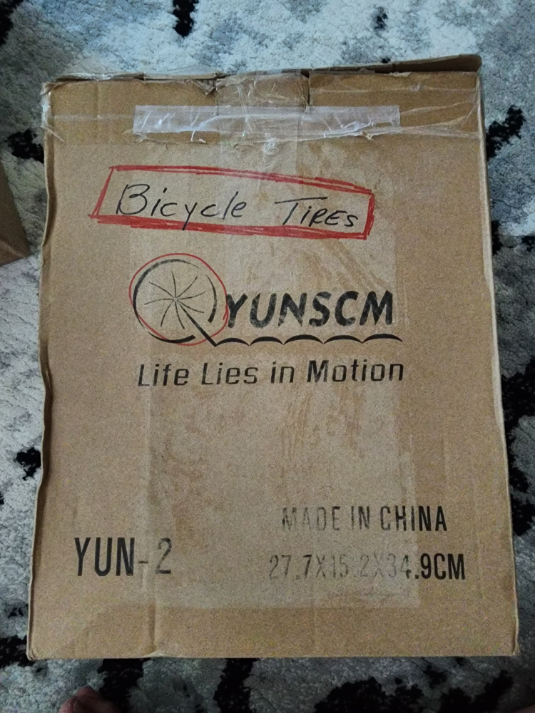 YUNSCM Bicycle Tires 24 x 1.75/2.125 AV