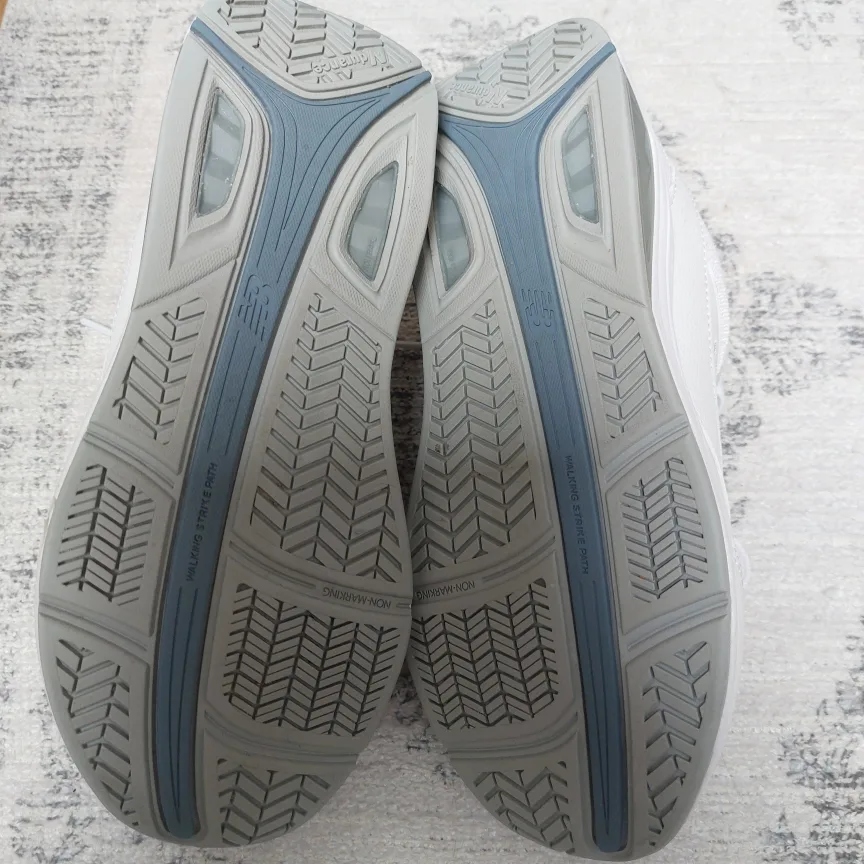 New Balance WW928WB3 Walking Shoes - US 7.5 image indicator(3)