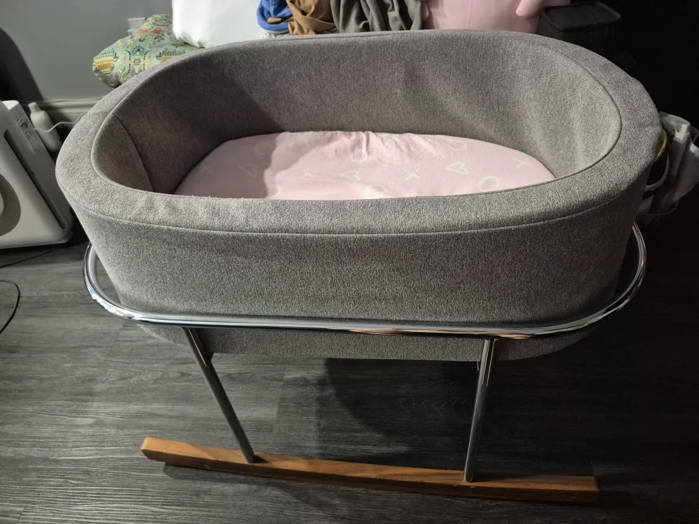 Monte Design Rockwell Bassinet Rocker - Grey image indicator(2)