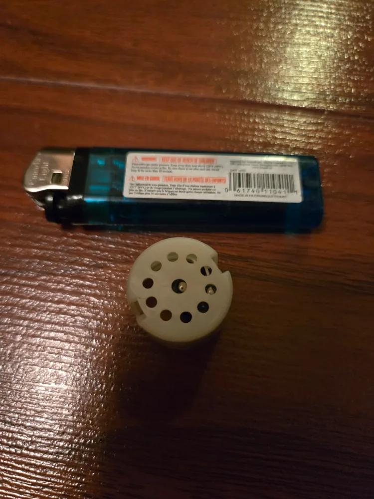 Anyone know what this is? (Unknown White Plastic Part) thumbnail