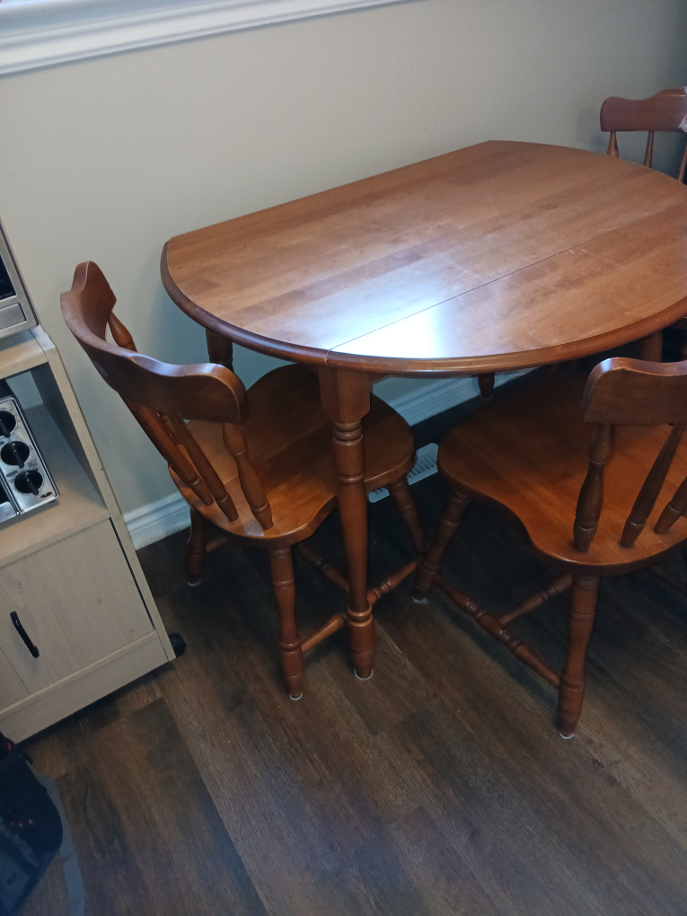 Wooden Table with 3 Chairs URGENT MOVING SALE - photo 2