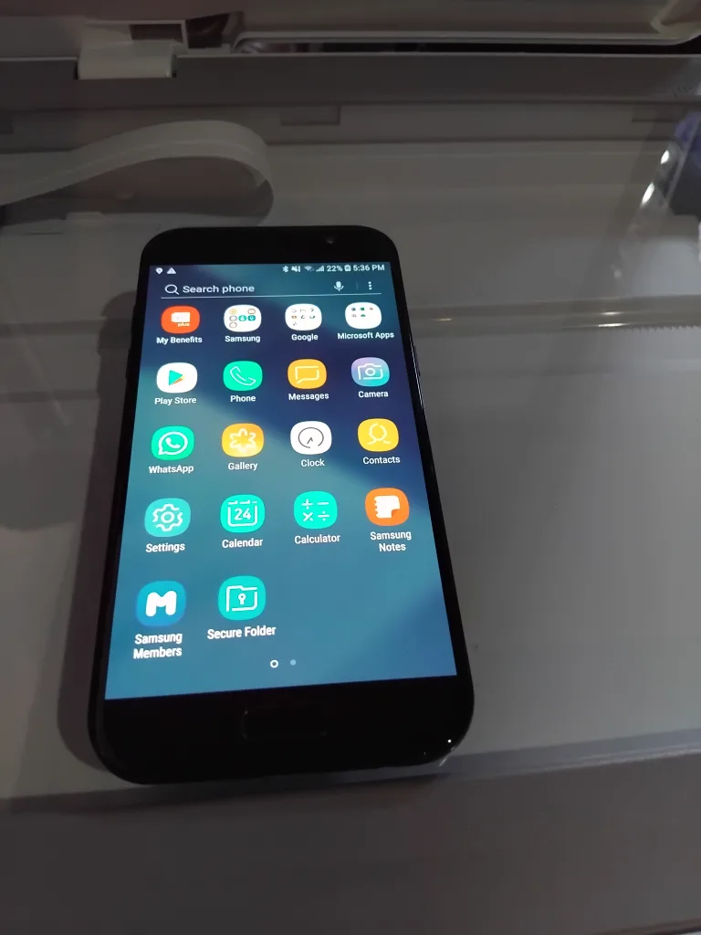 Samsung Galaxy A5 32GB - Black thumbnail