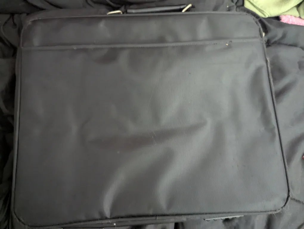 Targus Black Laptop Bag image indicator(2)