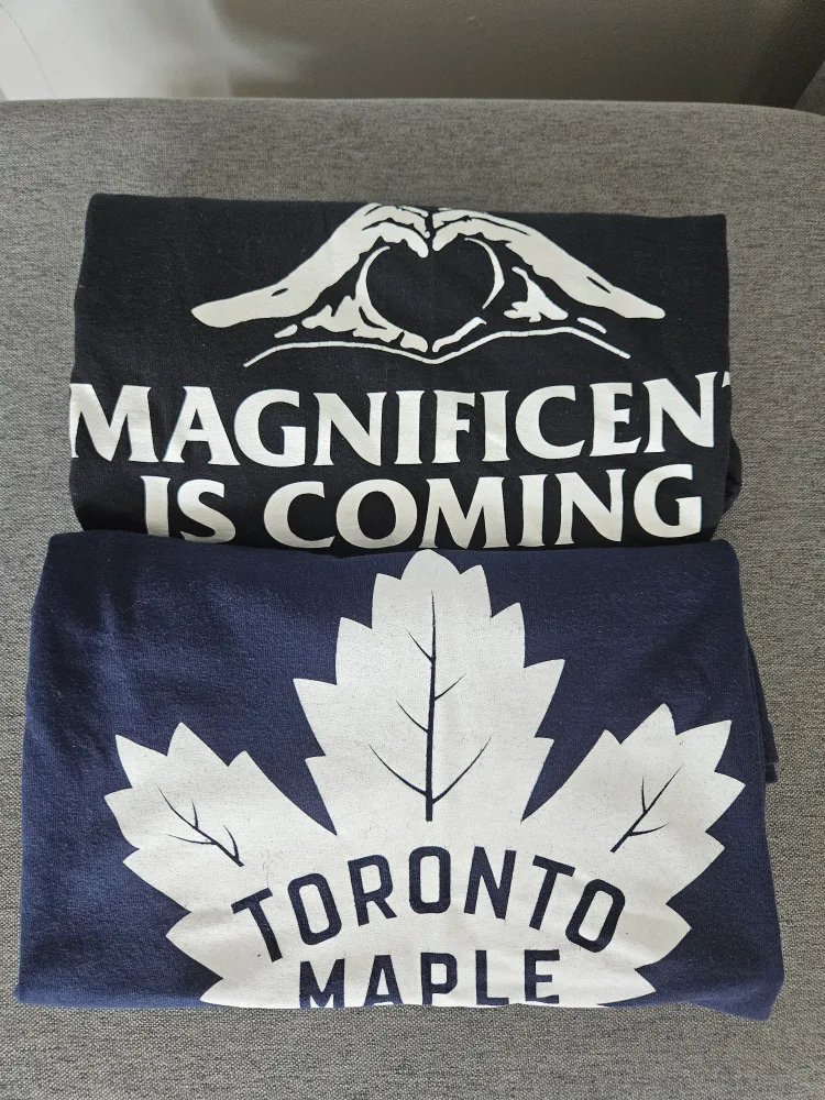 Gildan Black T-Shirt Size M image indicator(8)