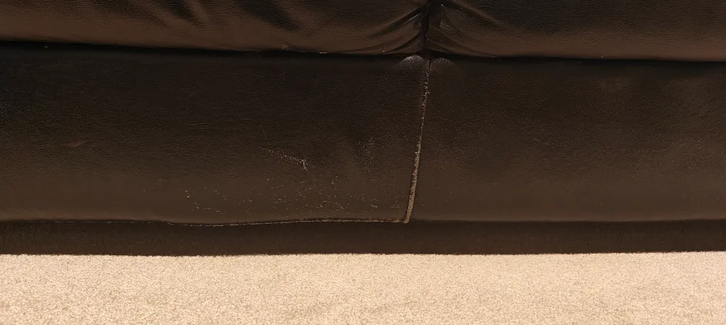 Black Leather Sofa - Used image indicator(7)