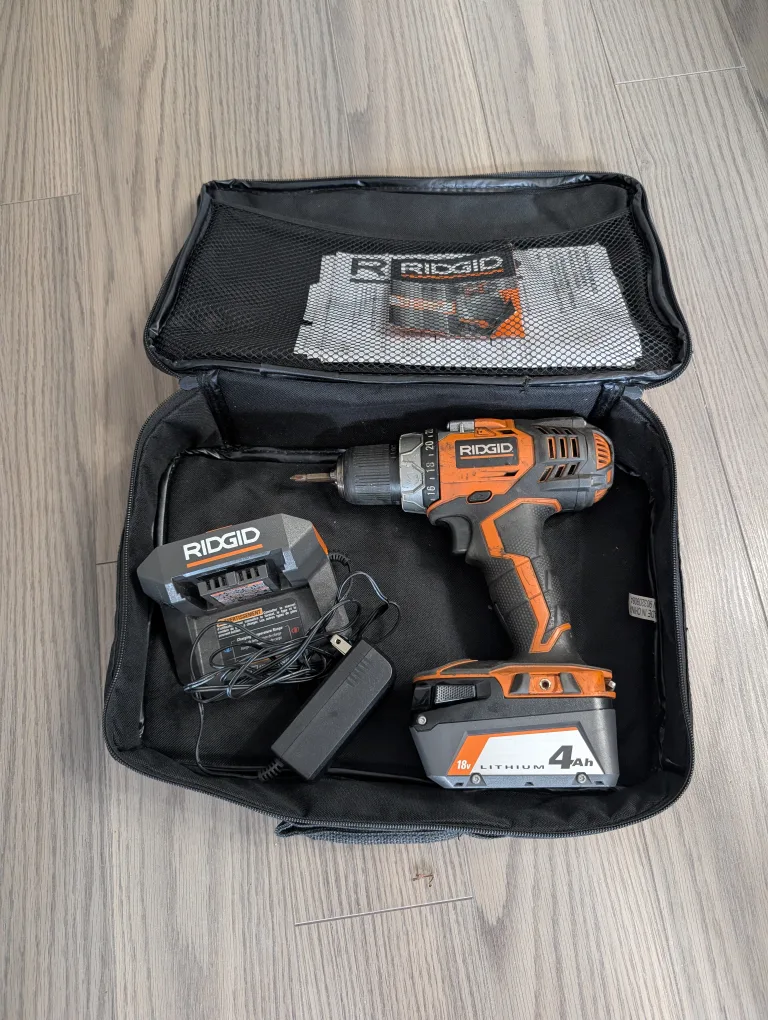 Ridgid 18V Cordless Drill Kit with Charger & Battery thumbnail