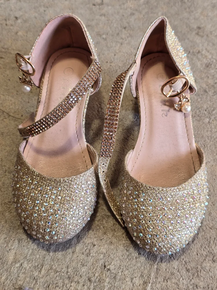 Girls' Sparkly Gold Dress Shoes - Size 9 thumbnail