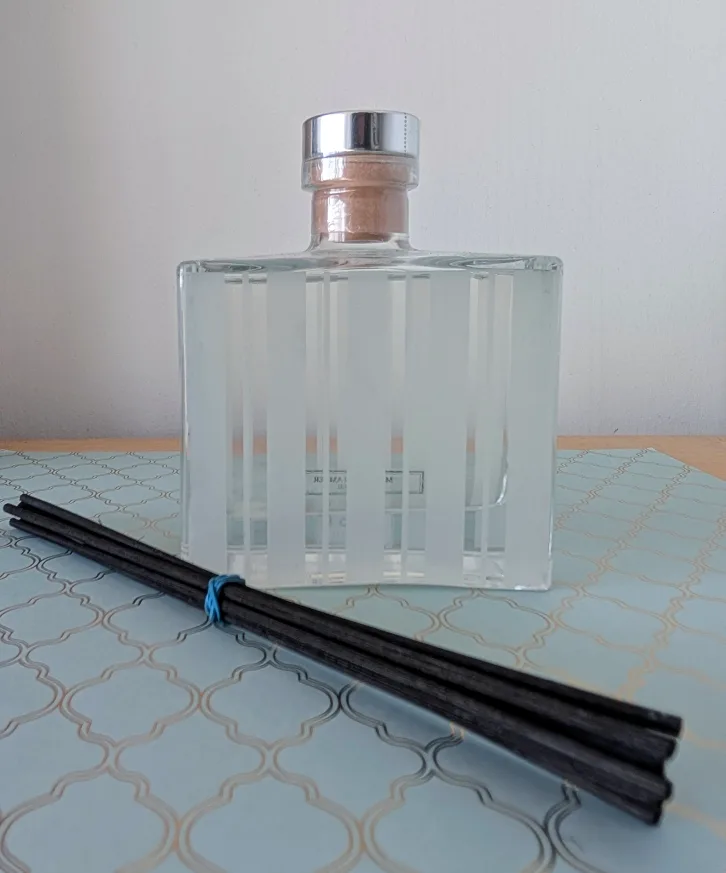 NEST New York Reed Diffuser Morrocan Amber thumbnail