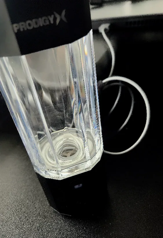 Prodigy X Hydrogen Water Bottle image indicator(2)
