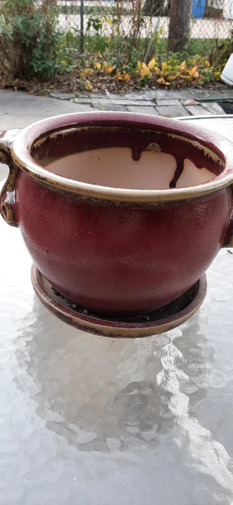 Red Ceramic Planter Pot thumbnail