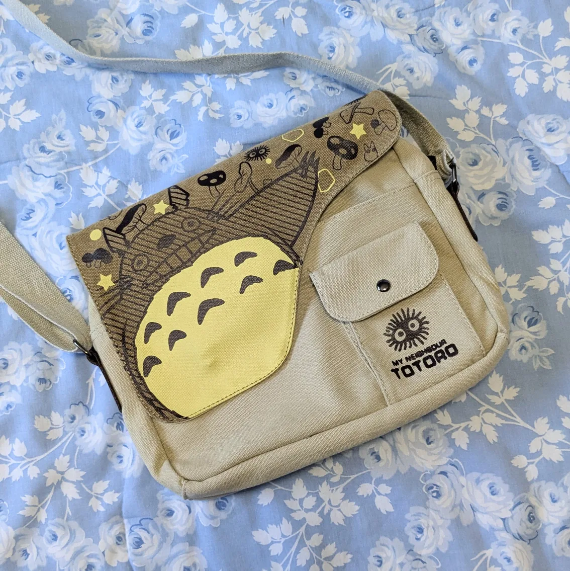 My Neighbor Totoro Canvas Shoulder Bag thumbnail
