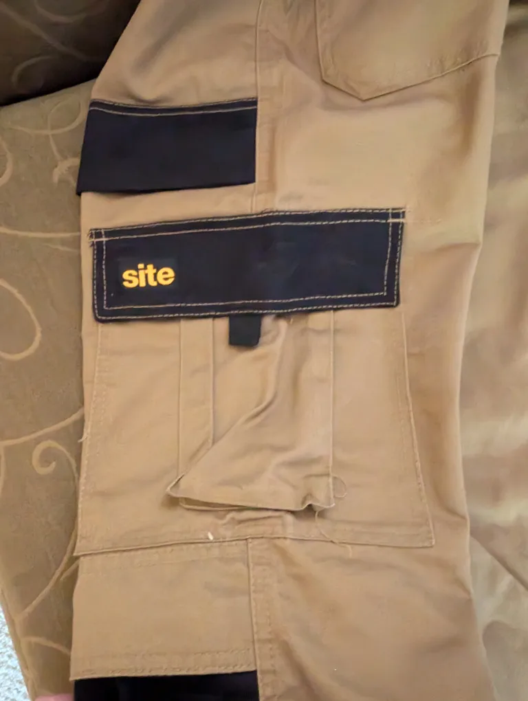 Men's Lightweight Carpenter Pants image indicator(2)