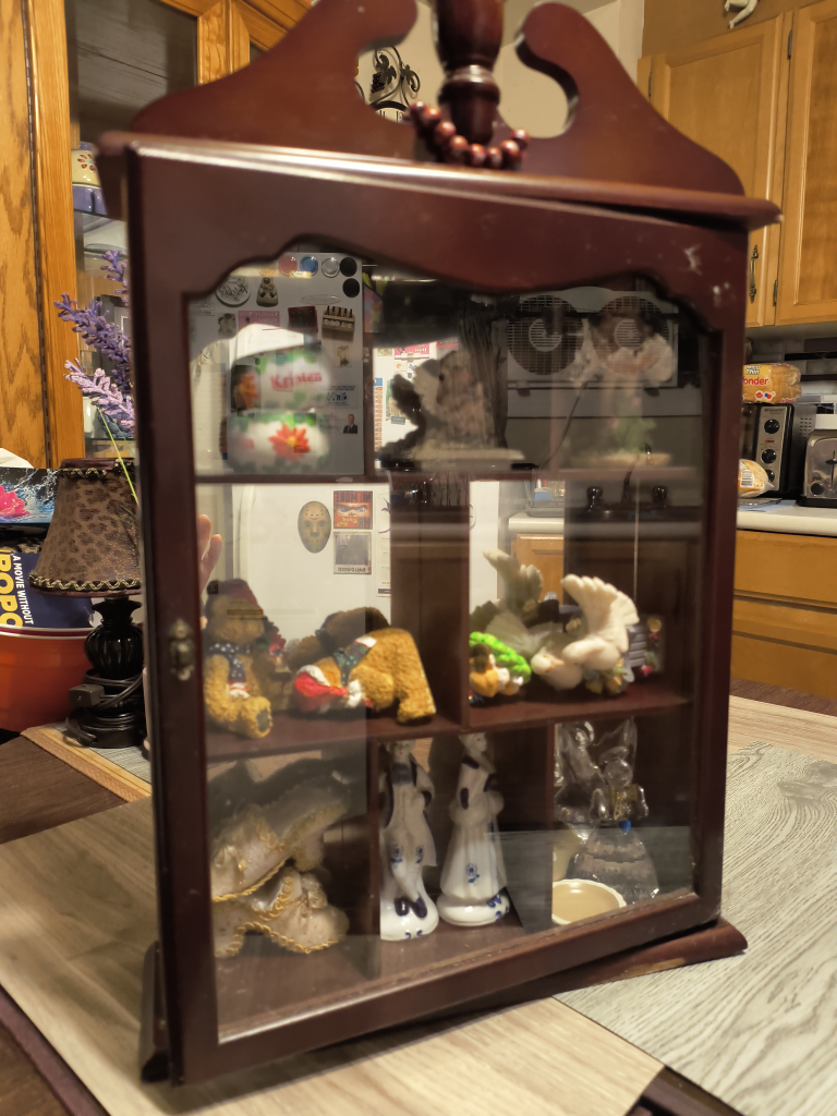 Wooden Display Cabinet - photo 2